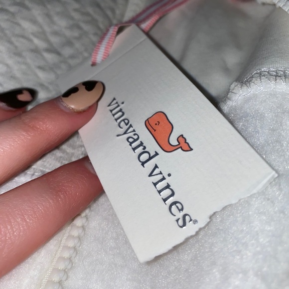 Vineyard vines Sherpa vest - Picture 2 of 5